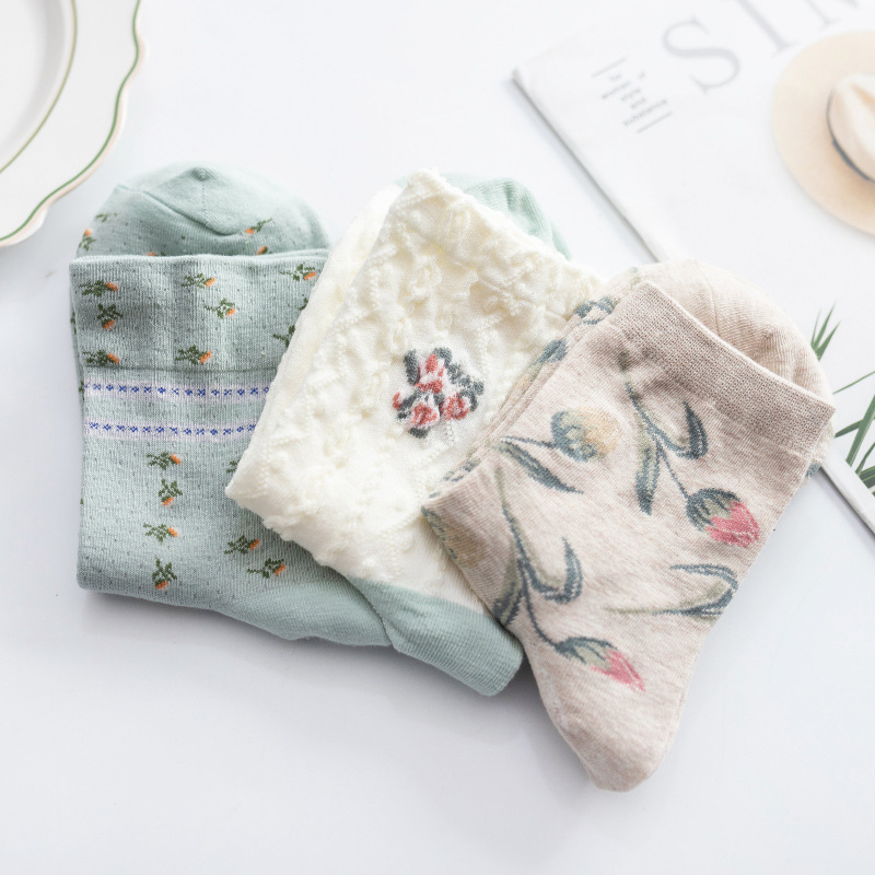 1 Pairs Of Tulip Woman Socks - Image 3