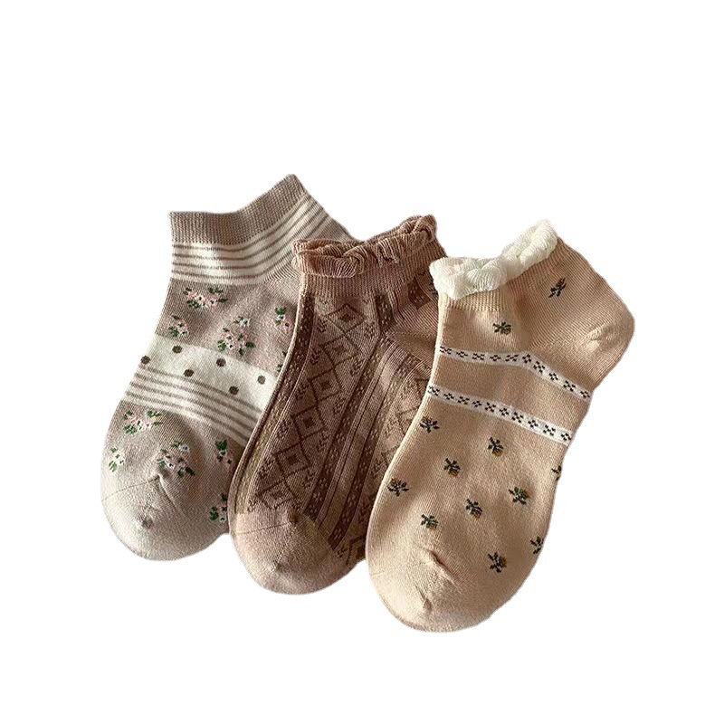 Cute Cartoon Bear Women Ankle Socks - Image 3