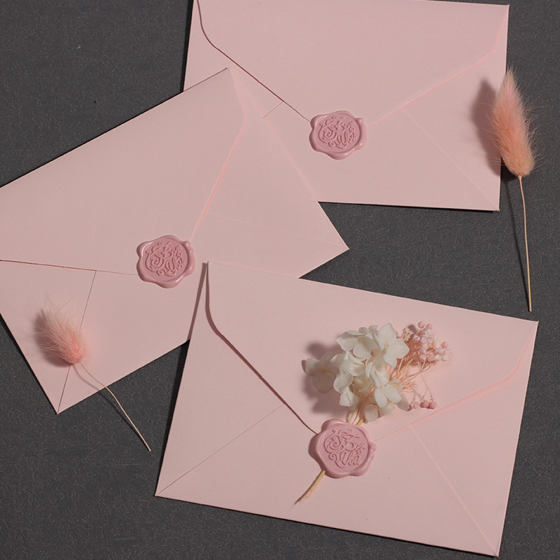 20Pcs Romantic Pink Envelopes with Paint Sticker - Image 2