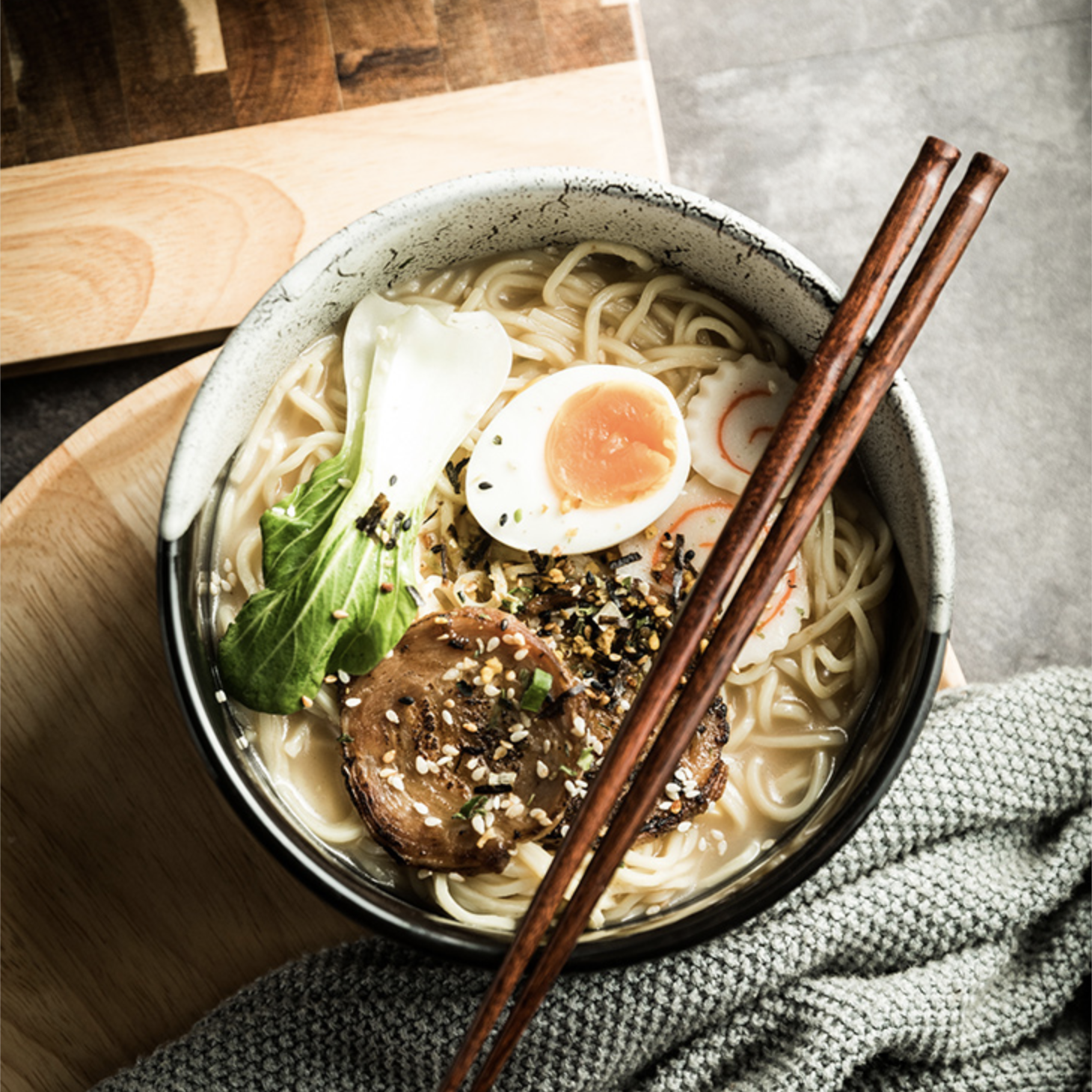 Creative Japanese Instant Noodle Bowls, Set of 3 - Image 2