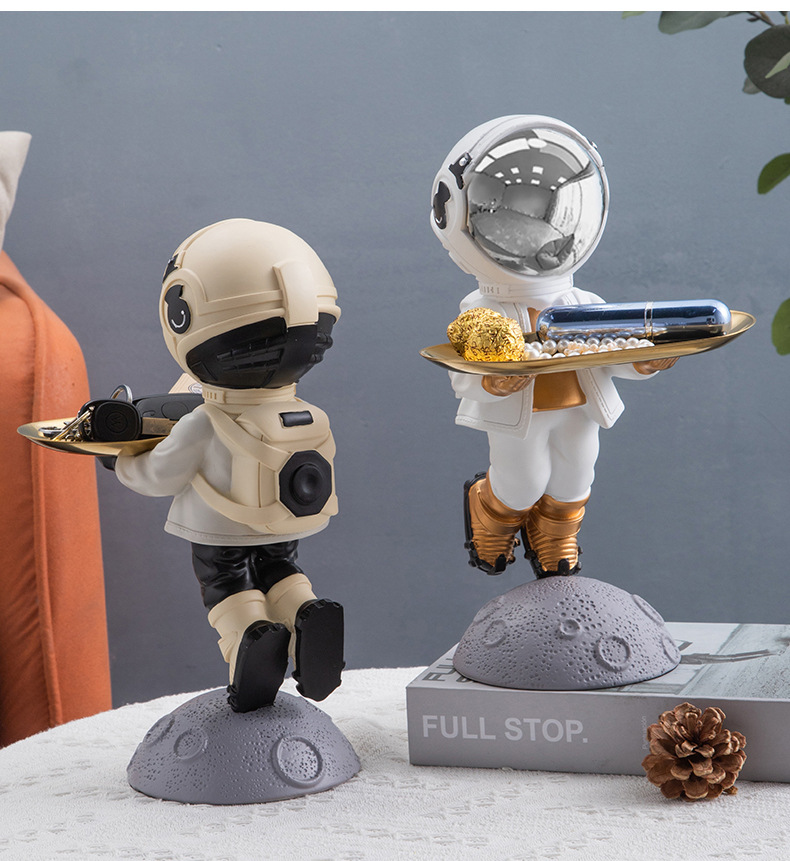 Resin Astronaut Sculpture Home Key Storage Tray Decoration - Image 5