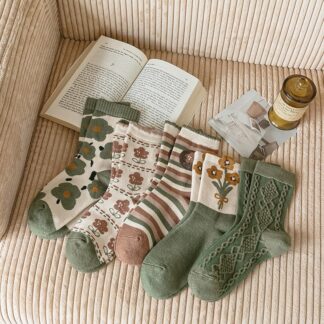 Autumn Winter Women Green Socks