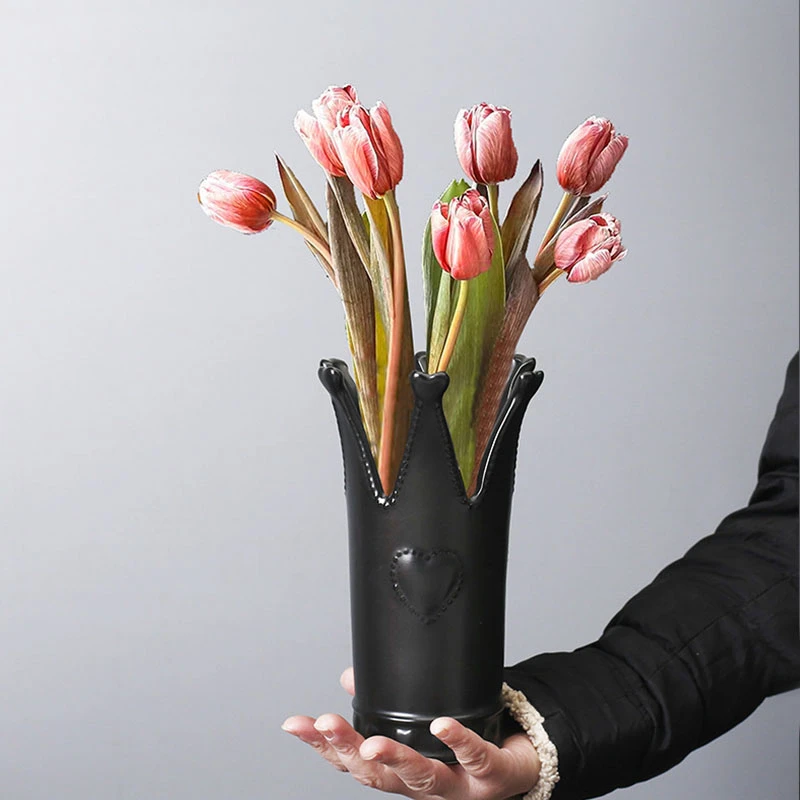 Ceramic Crown Vase Centerpieces, Black - Image 2
