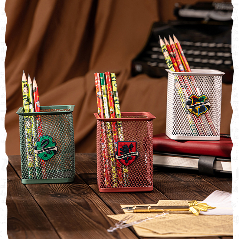 Cartoon Pen Holder Office Stationery Gift - Image 4