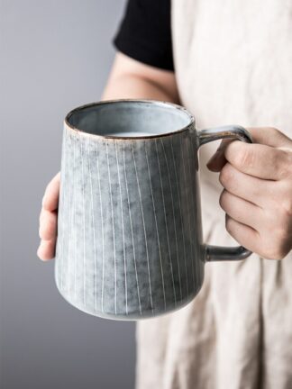 650ml Europe Retro Ceramic Mug With Spoon