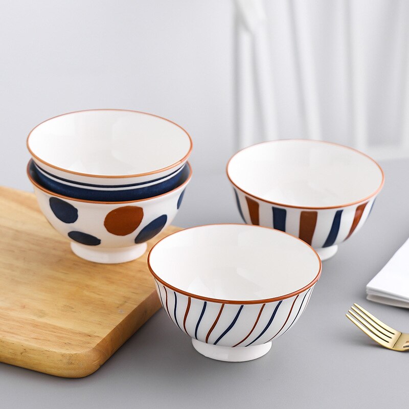 Traditional Japanese Blue and Red Pattern Ceramic Bowls, Set Of 4 - Image 4