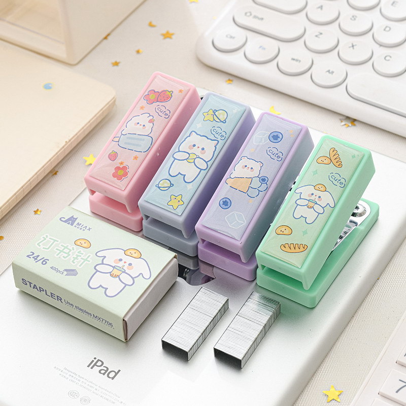 Mini Cute Rabbit Bear Stapler Set