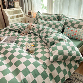Nordic Checkerboard Bedding Set, Queen Size