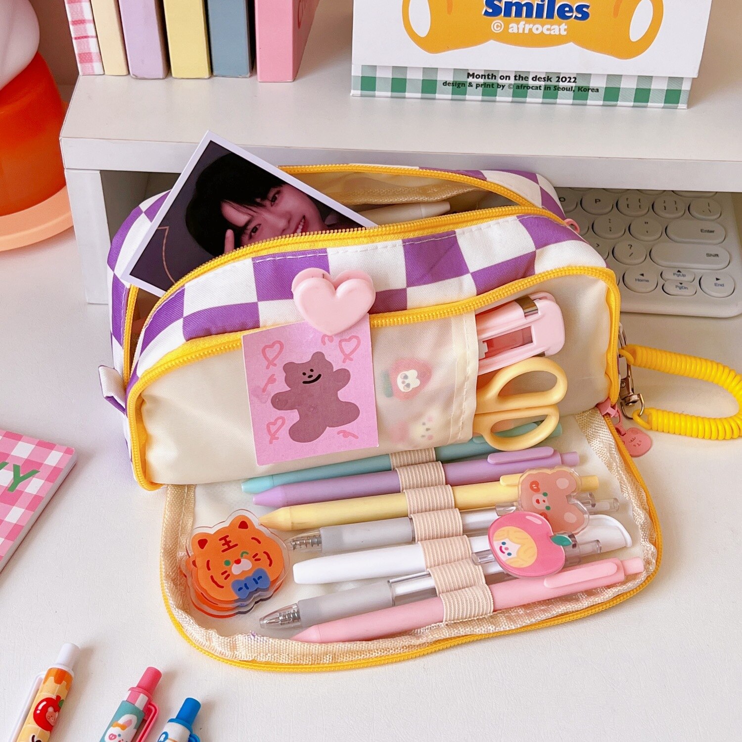 Portable Cartoon Bear Pencil Storage Bag - Image 4