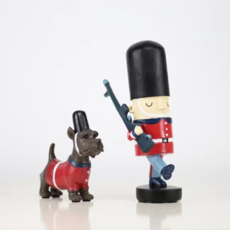 1 Set European Stlye England Royal Police Patrol Dog Ornament Creative Figurines