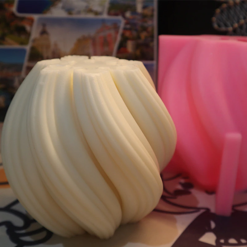 Geometric Wave Twirl Candle Molds, Large Size - Image 3