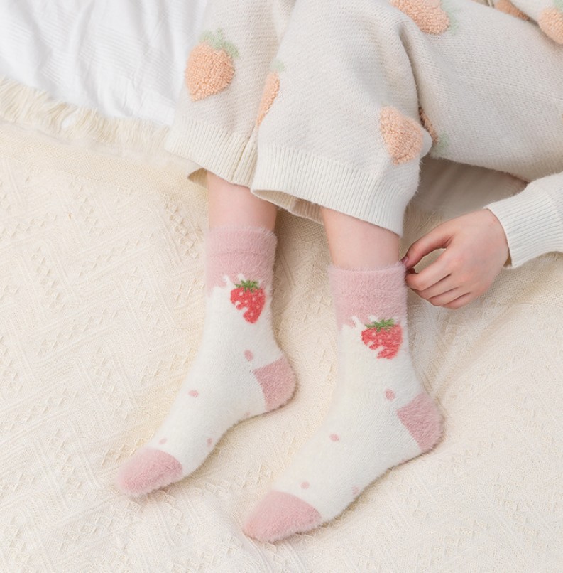 Cute Japanese Mink Fleece Women's Socks - Image 2