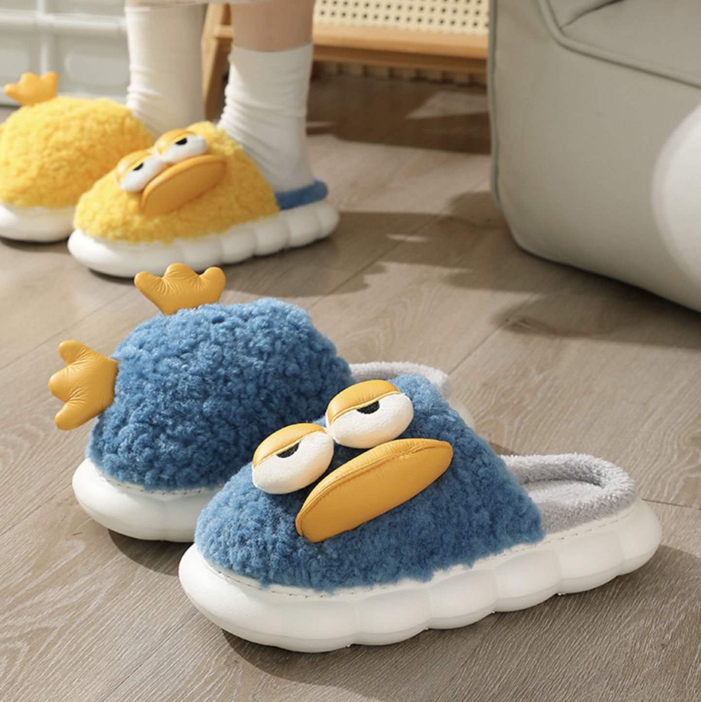 Winter Warm Cute Duck Plush Slippers - Image 2