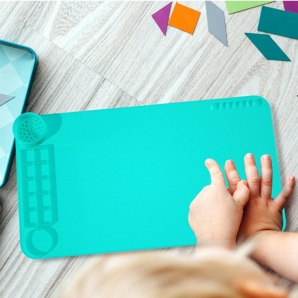 Large Silicone Drawing Board, Green - Image 4