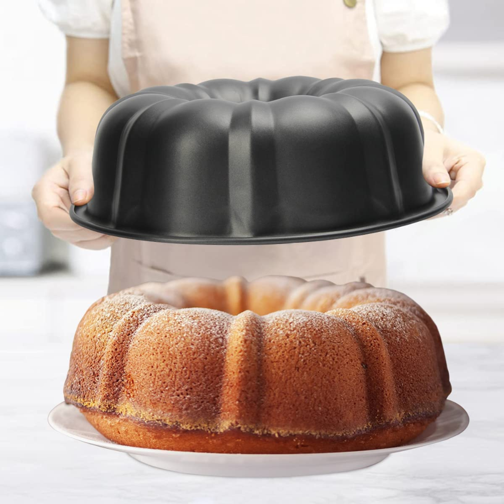 Sandwish 10 Inch Non-Stick Bunte Cake Pan - Image 5