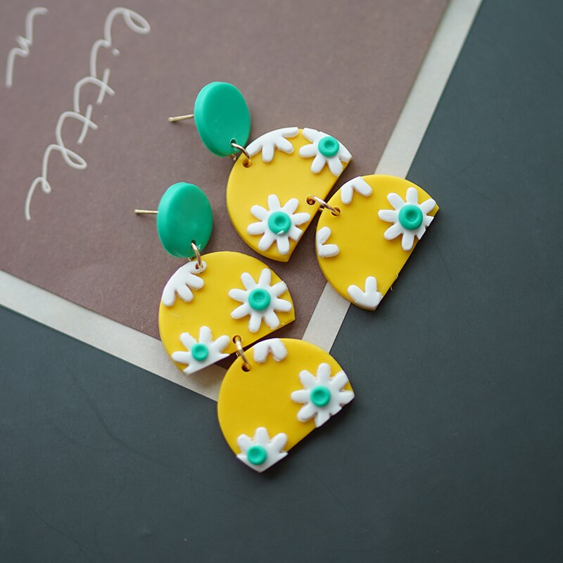 Daisy Cute Handmade Polymer Clay Trendy Earrings - Image 2