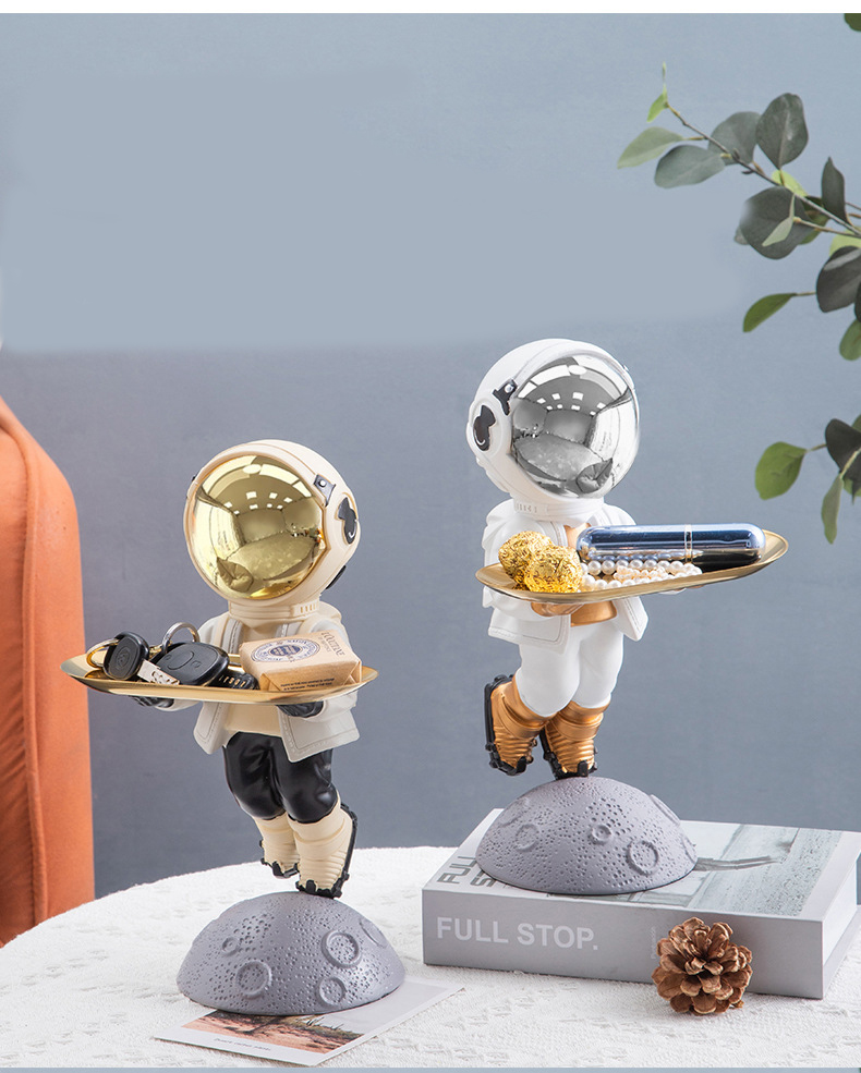 Resin Astronaut Sculpture Home Key Storage Tray Decoration - Image 2