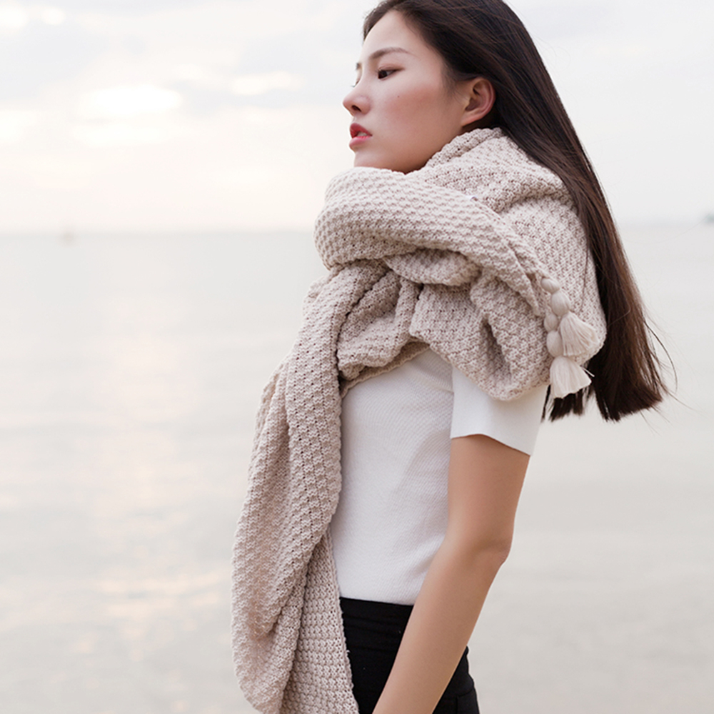 Tassel Knitted Ball Woolen Sofa Blanket - Image 4