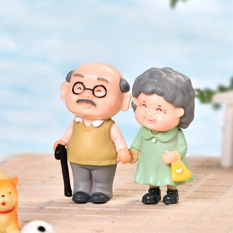 Mini Grandparents Couple Figurines Fairy Ornaments - Image 2