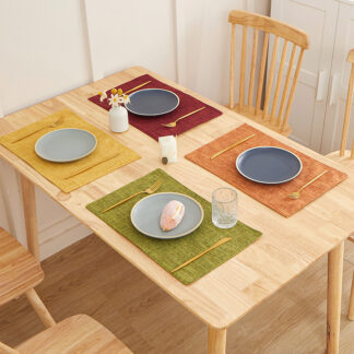 4PCS Solid Color Heat Resistant Non-Slip Dining Table Mat, Washable Kitchen Placemat