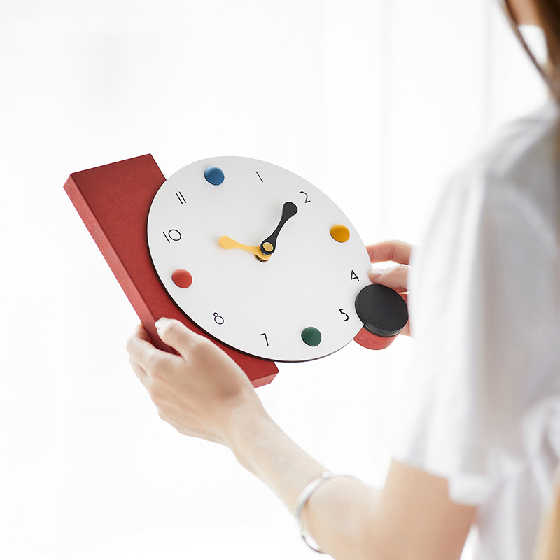 20cm Modern Creative Table Clock - Image 3