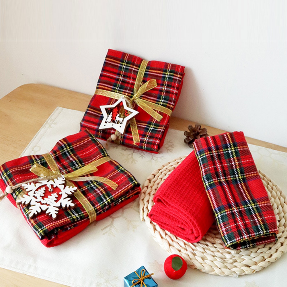4PCS Christmas Plaid Cotton Table Napkins with Napkin Ring Pocket Handkerchief For Christmas Party Decor