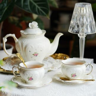 Europe Tea Cup And Saucers Set Floral Ceramic Tea Cup Set