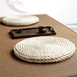 Japanese Tatami Round Handmade Woven Cushion Corn Husks Pouf Yoga Mat