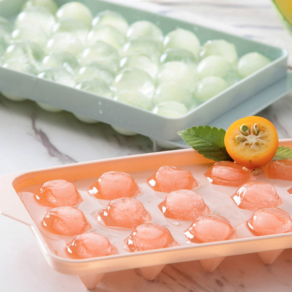 Plastic Diamond Style Ice Mold with Lid