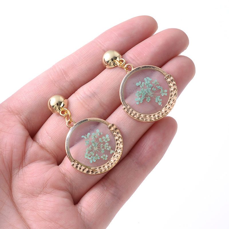 Pressed Round Flat Epoxy Eternal Real Hibiscus Daisy Petal Earring - Image 3