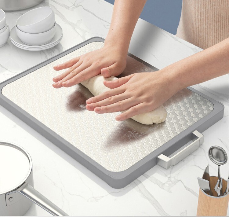 Plastic and Stainless Steel DualSided Cutting Board for Meal Preparation - Image 2