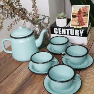 Vintage Enamel Kettle with 4 Cups Trays Set