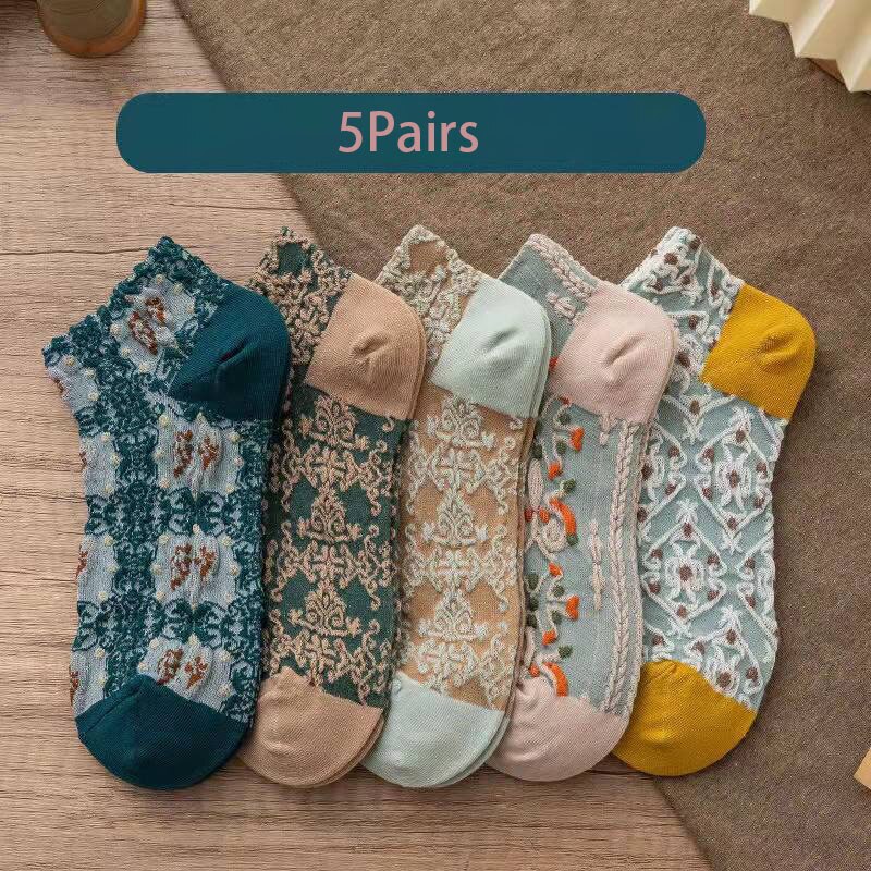 5 Pairs Retro Harajuku Embroidered Women Socks - Image 2