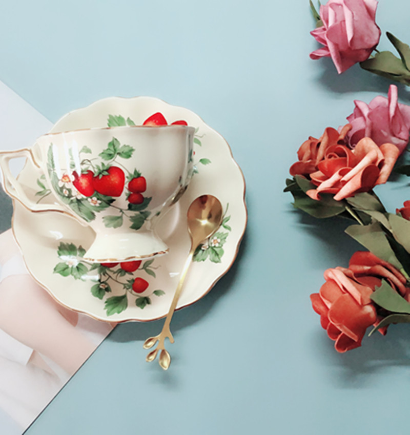 European Vintage Flower Ceramic with Gold Rim Tea Cup, Saucer and Spoon Set - Image 3