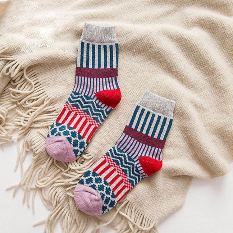 Colorful Euramerican National Wind-Flowers Cotton Sock - Image 5