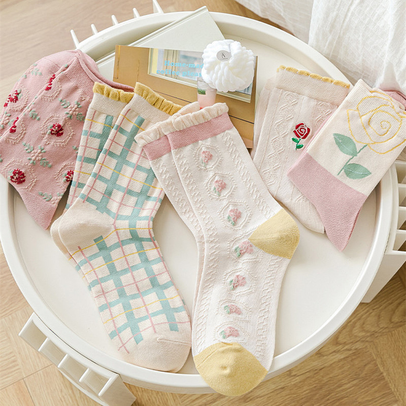 Pink Sweet Girls Lolita Lace Frilly Ruffle Socks - Image 2