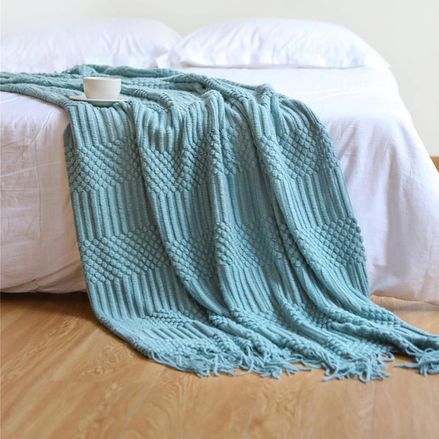 3D Knitted Solid Color Throw Sofa Blanket With Tassel Home Decor - Image 2