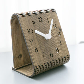 Creative Vintage  Wooden Table Clock Home Decoration Desk Clocks