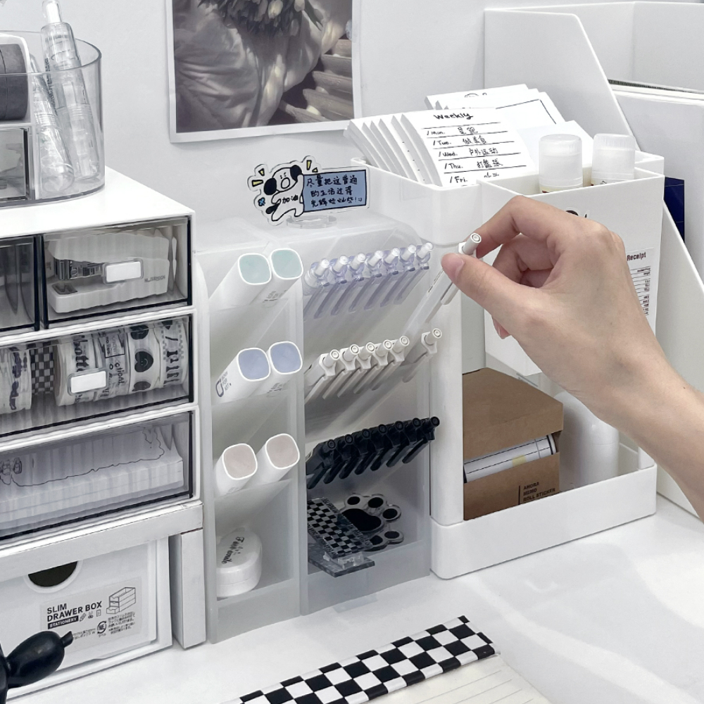 Minimalist Oblique Pen Holder Storage Box Organizer