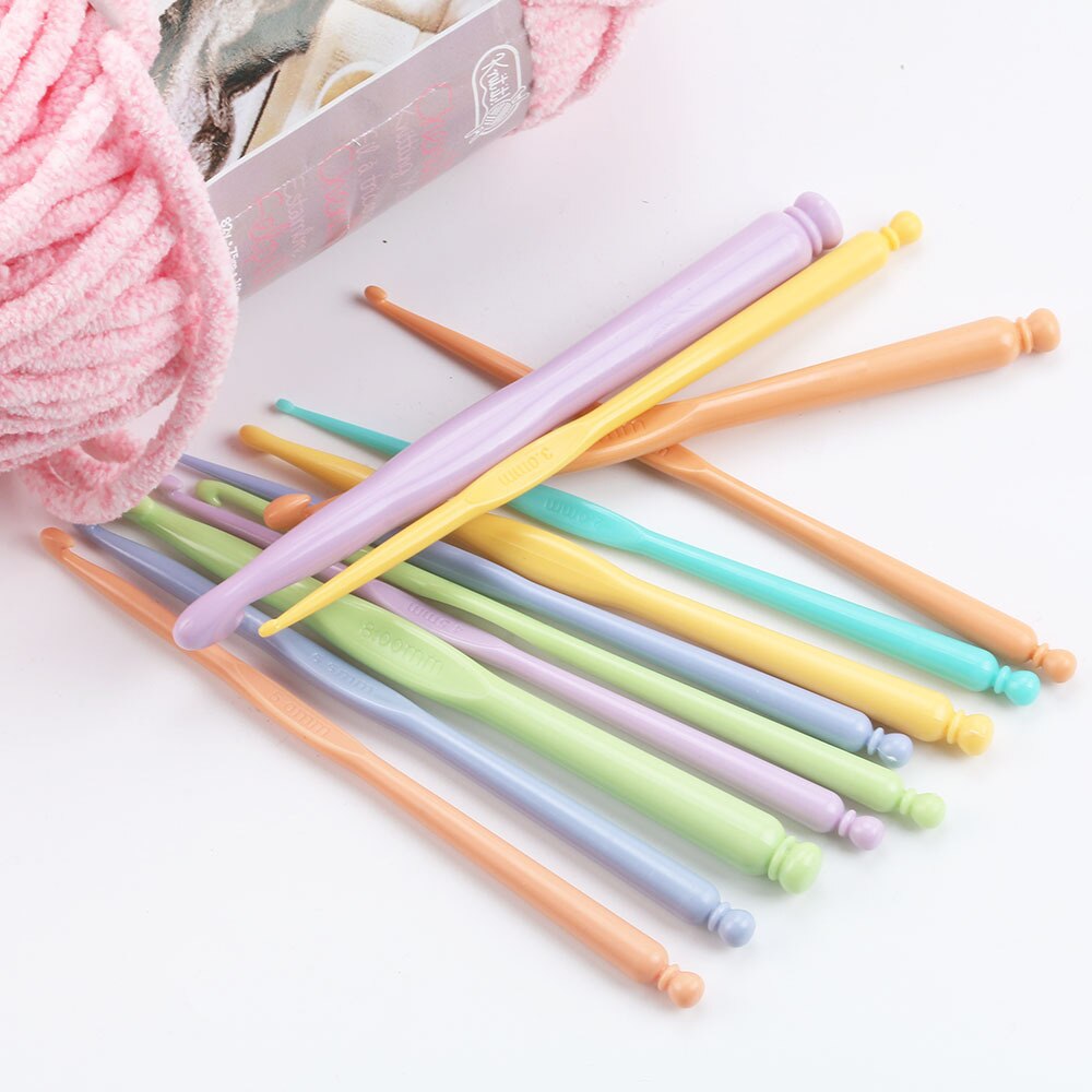 5PCS Colorful Plastic Crochet Hooks Wool Knitting Tools - Image 2