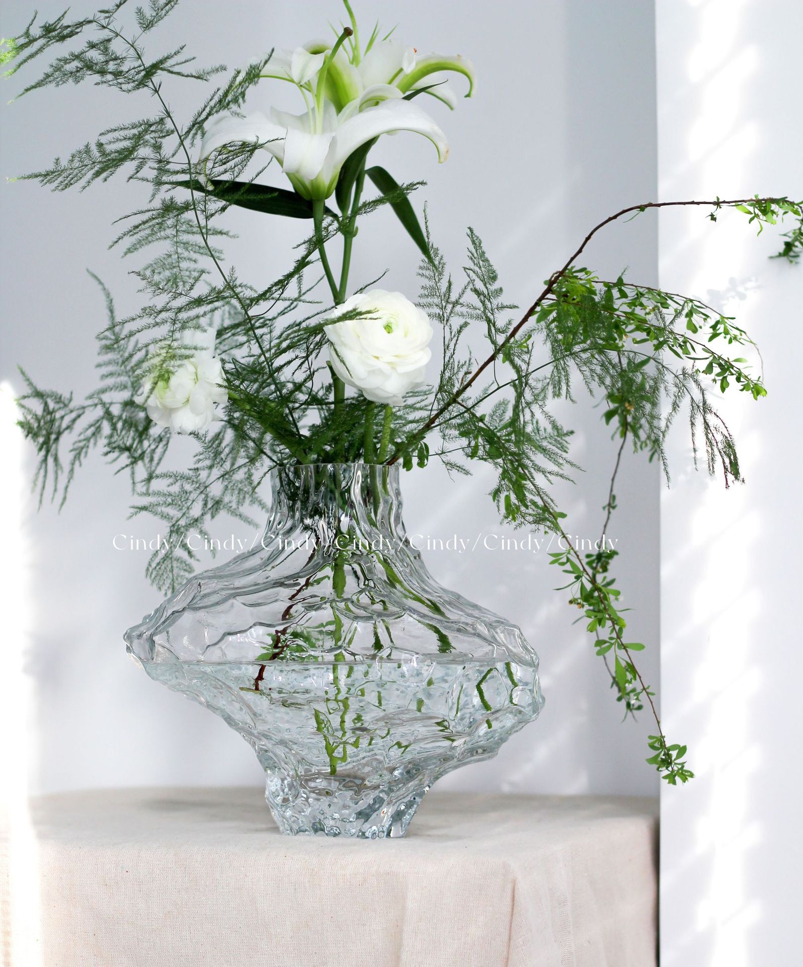 Irregular Stone Shape Transparent Flower Glass Vase - Image 2