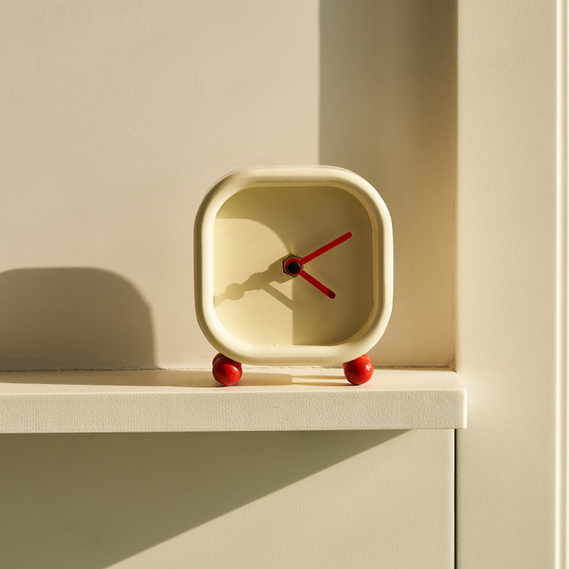 Cute Modern Wooden Table Top Clock For Home Decoration