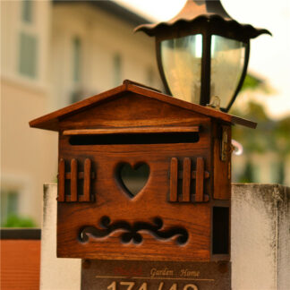 Rainproof Wooden Outdoor Mailbox Post Box Garden Supplies