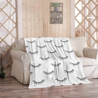 Beauty Cartoon Charming Eyelash Sofa Blanket