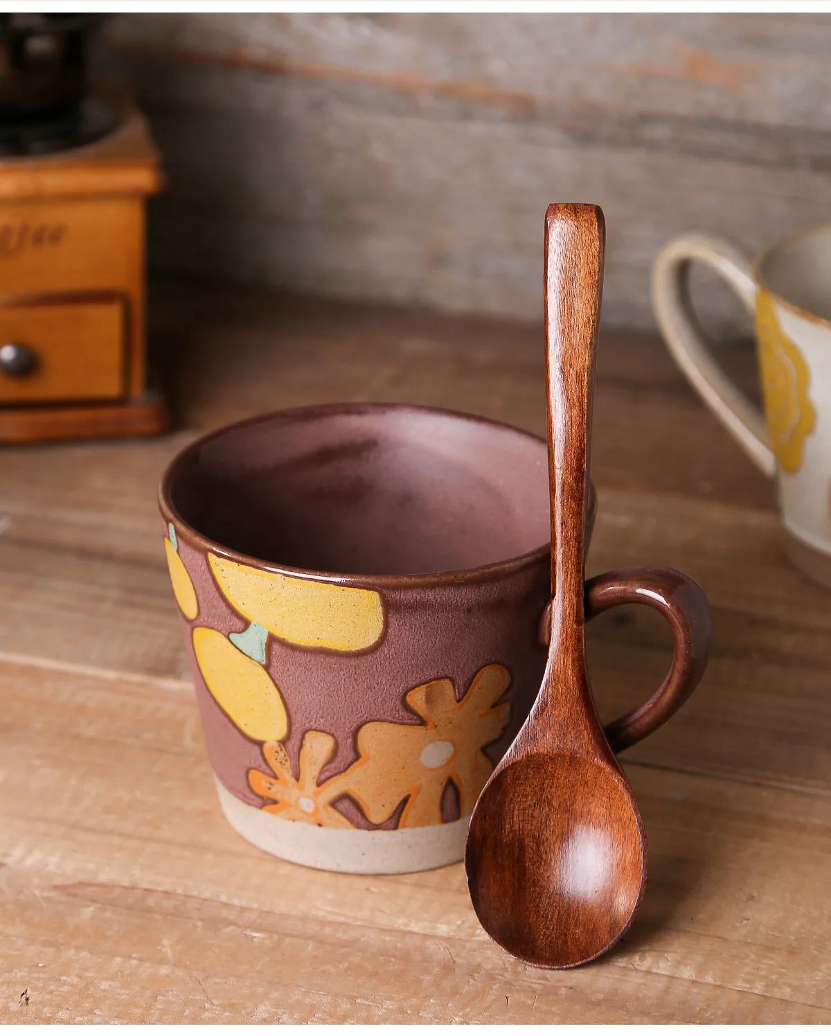 Rustic Style Retro Hand-painted Floral Rough Ceramic Cup - Image 3