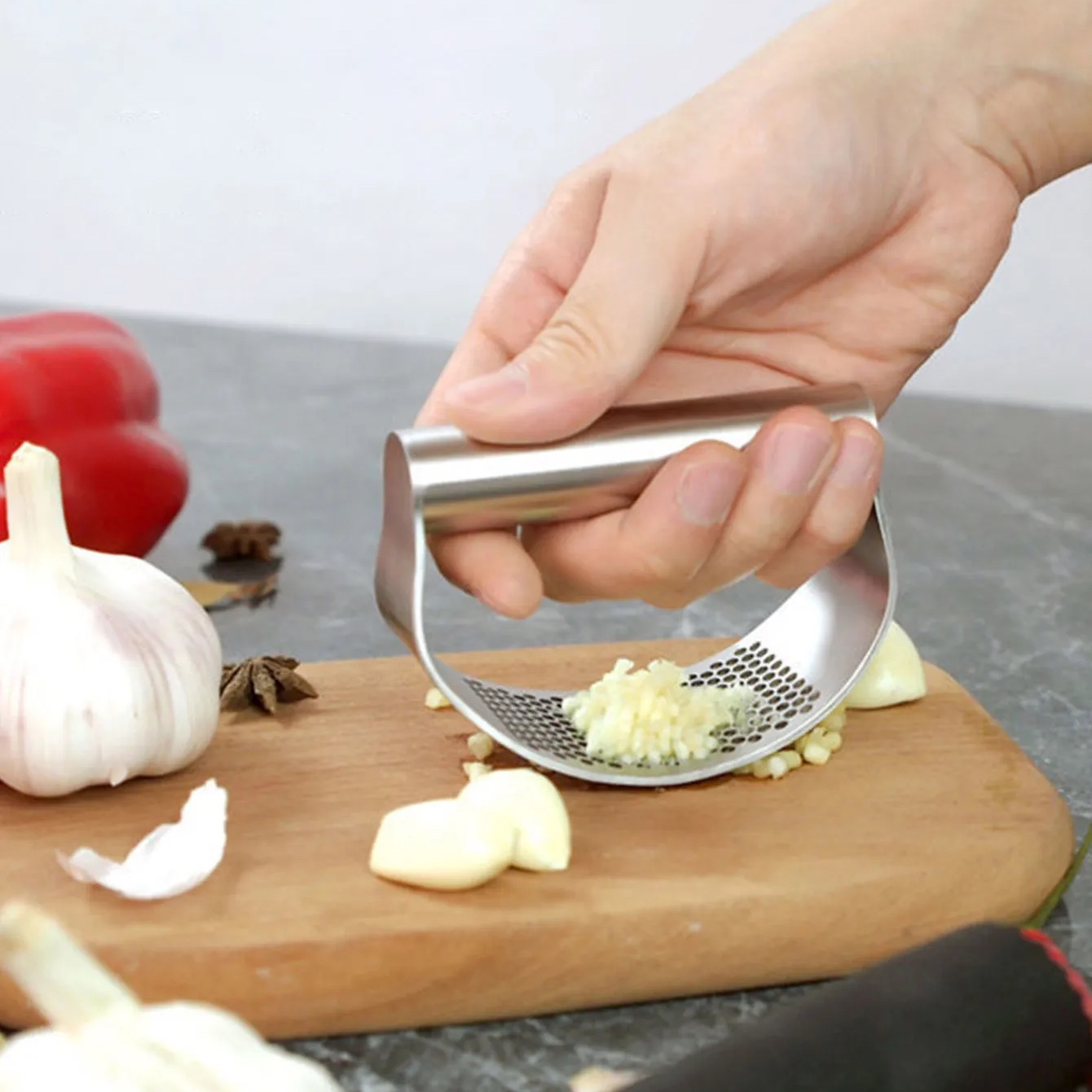 Crusher-Stainless Steel Garlic Press - Image 4