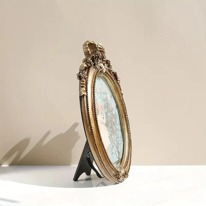 Rustic Vintage Bow Oval Resin Photo Frame - Image 3