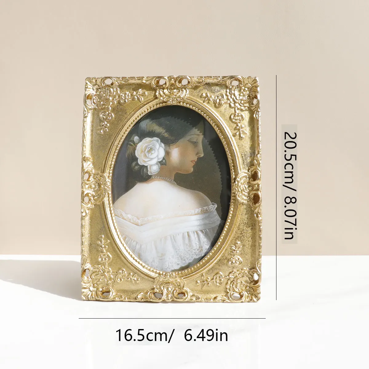 Golden Resin Vintage Retro Photo Frame for Room Decor - Image 5