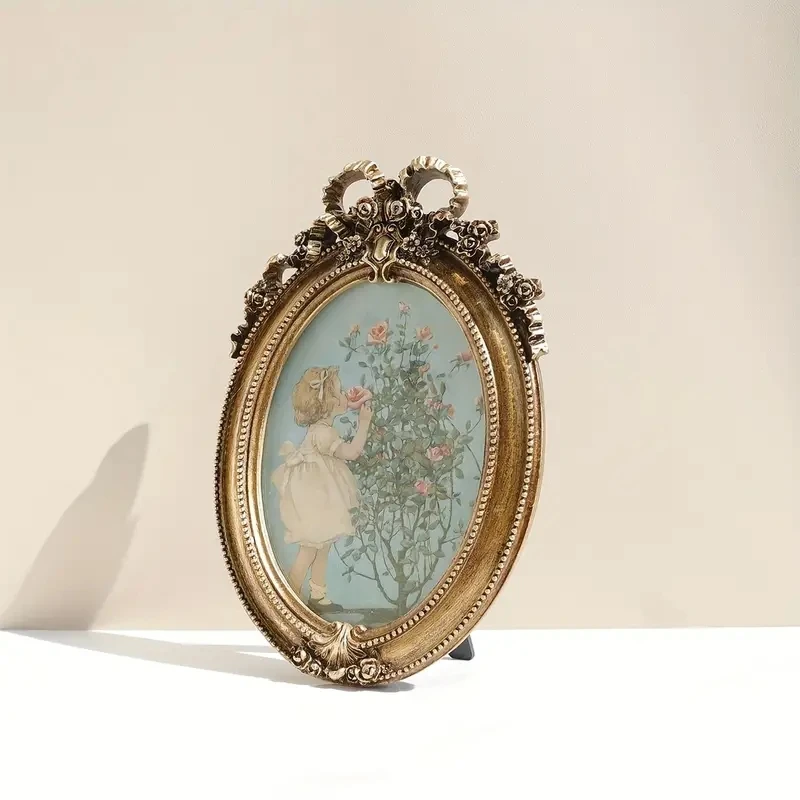 Rustic Vintage Bow Oval Resin Photo Frame - Image 2