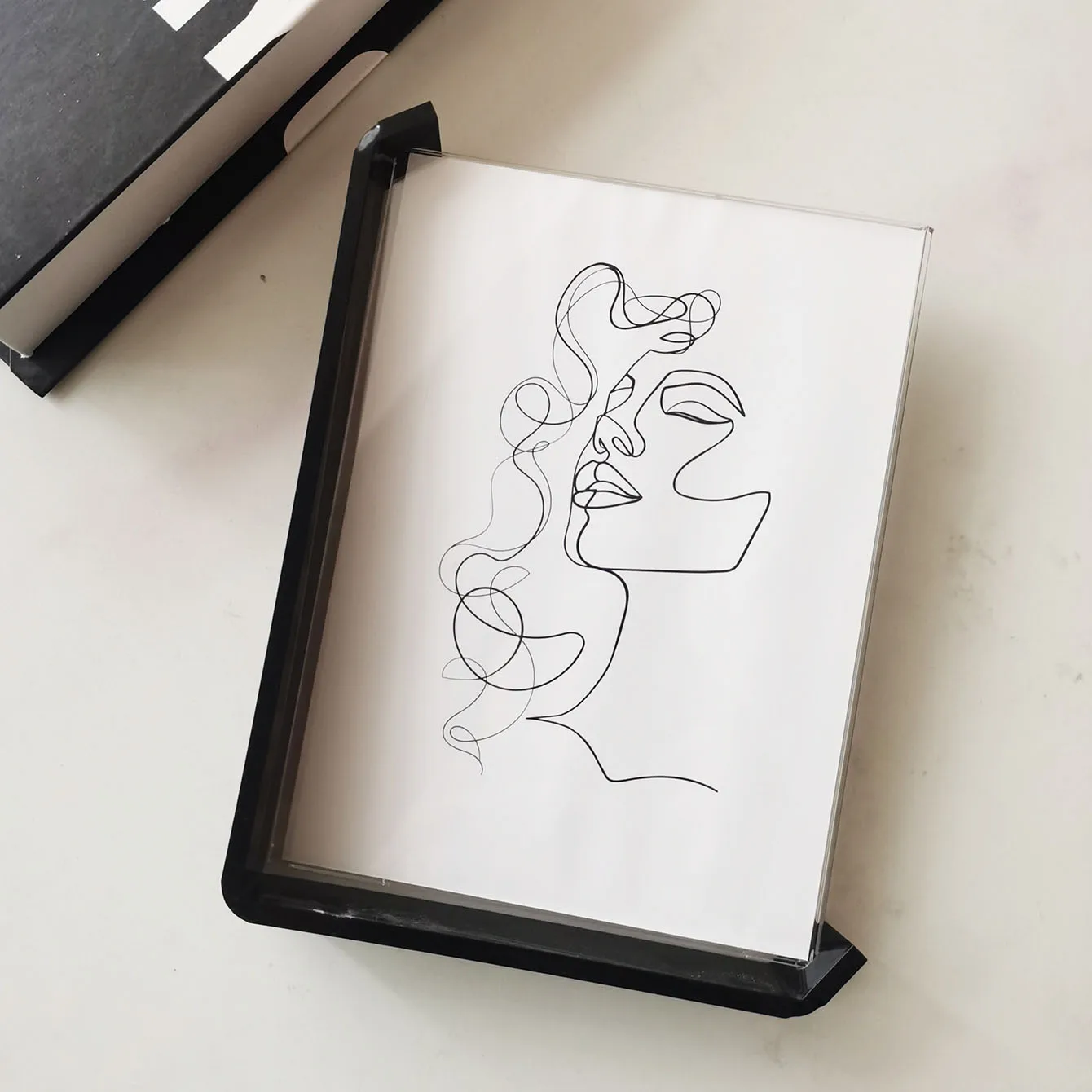 Acrylic Black Frame Double-sided Picture Frame 15X20cm - Image 2